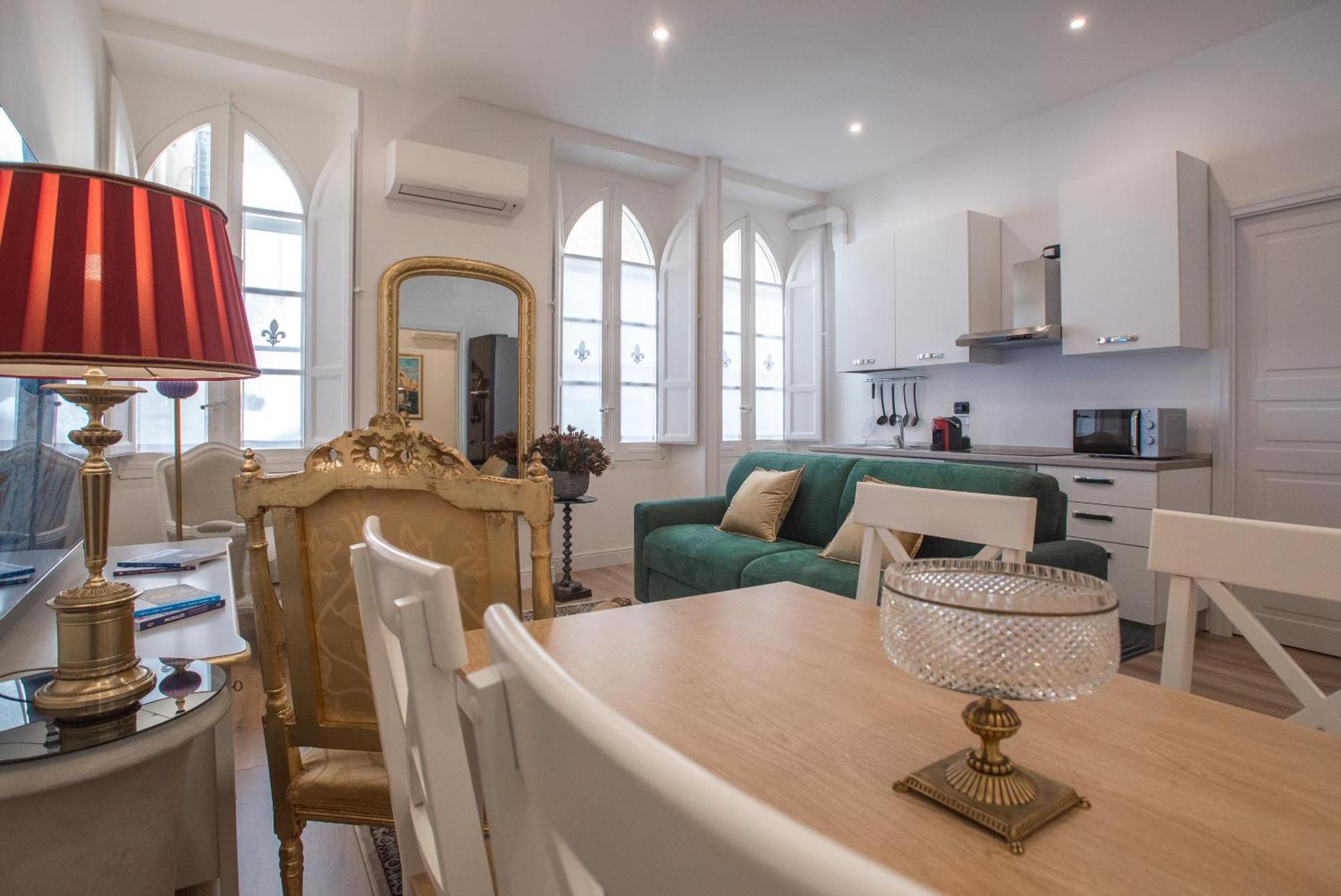 Apartment In The City Centre Cagliari Exterior foto